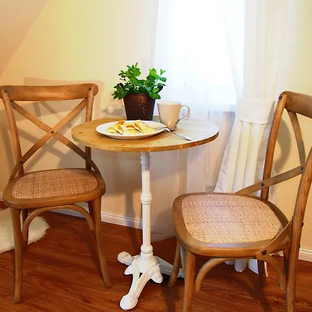 招待所 V Perine 3*